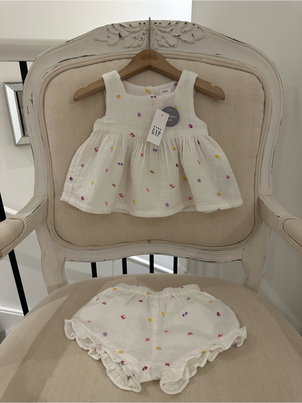 🤍 12~18 Mth GAP White Baby Girl Cotton Ruffle Tank Top & Ruffle Bloomers Set NWT